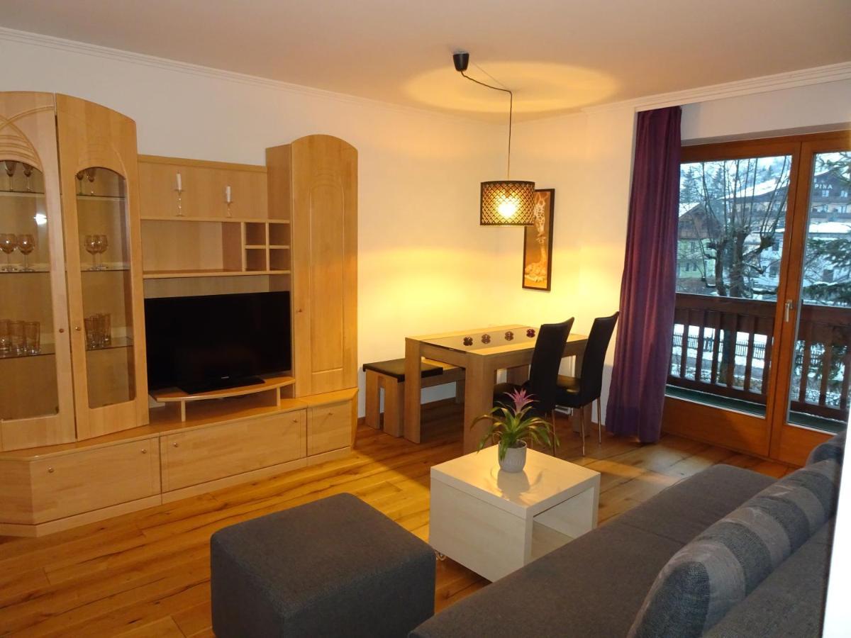 Schlossalm Appartement บาดฮอฟกัสไตน์ ภายนอก รูปภาพ