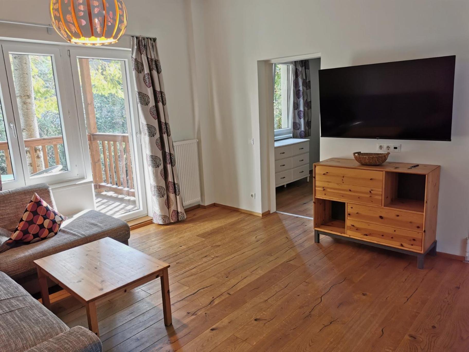 Schlossalm Appartement บาดฮอฟกัสไตน์ ภายนอก รูปภาพ